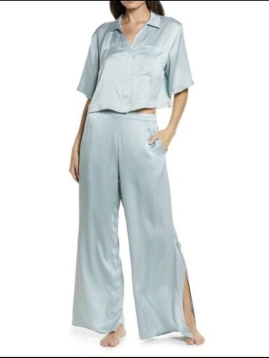 lunya Other - Lunya Washable Silk Light Blue Wide-Leg Lounge Set